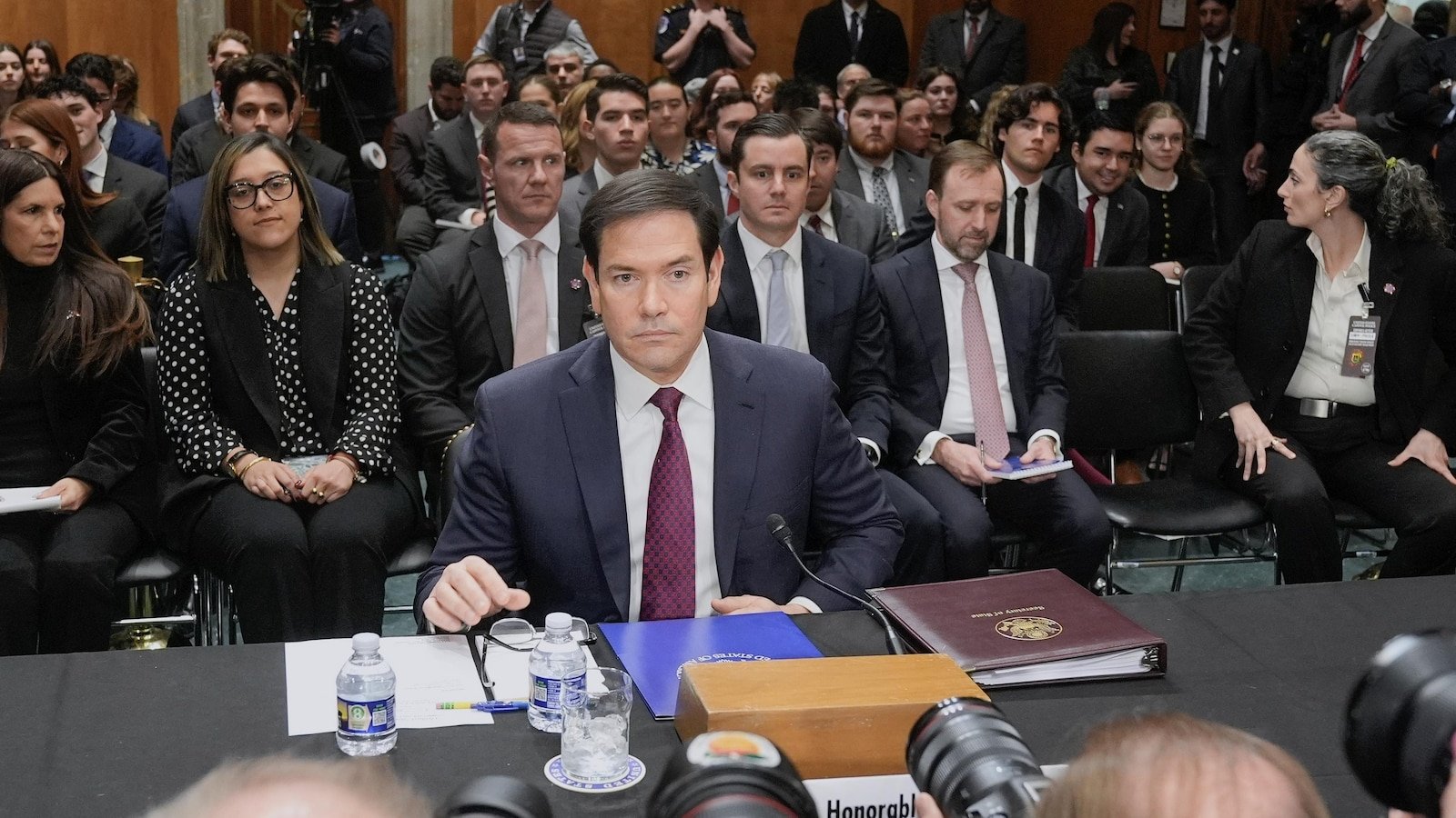 Rubio explica cómo la administración Trump controlará el dinero del petróleo de Venezuela