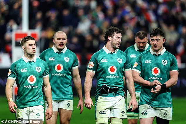 La despiadada eliminación de una estrella veterana por parte de Farrell establece un modelo para el futuro y brinda una gran oportunidad a tres prospectos interesantes.