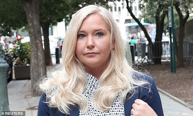 La causa de la muerte de Virginia Giuffre y los correos electrónicos secretos de su confidente más cercano quedan al descubierto en los archivos de Epstein, antes de ser redactados apresuradamente.