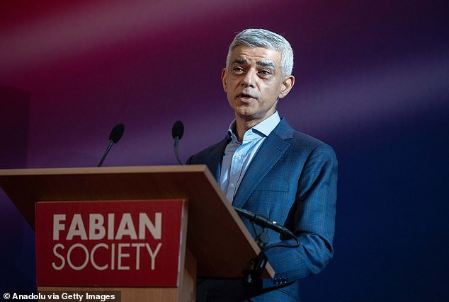 Sadiq Khan sugiere que se postulará para un CUARTO mandato como alcalde de Londres en 2028, ya que dice que tiene “una estrategia para afrontar las reformas”.
