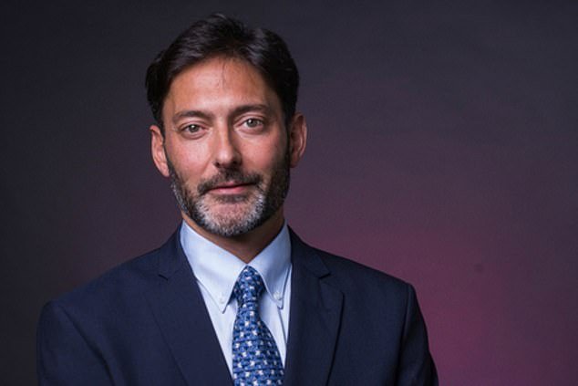 Los retrasos en las elecciones son incorrectos y el listón debería fijarse “muy alto” para retrasar los votos en las urnas, dice el organismo de control