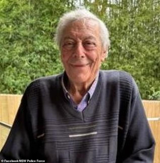 La peor pesadilla de la familia: un hombre de 85 años supuestamente SECUESTRADO accidentalmente de su casa en North Ryde, Sydney.