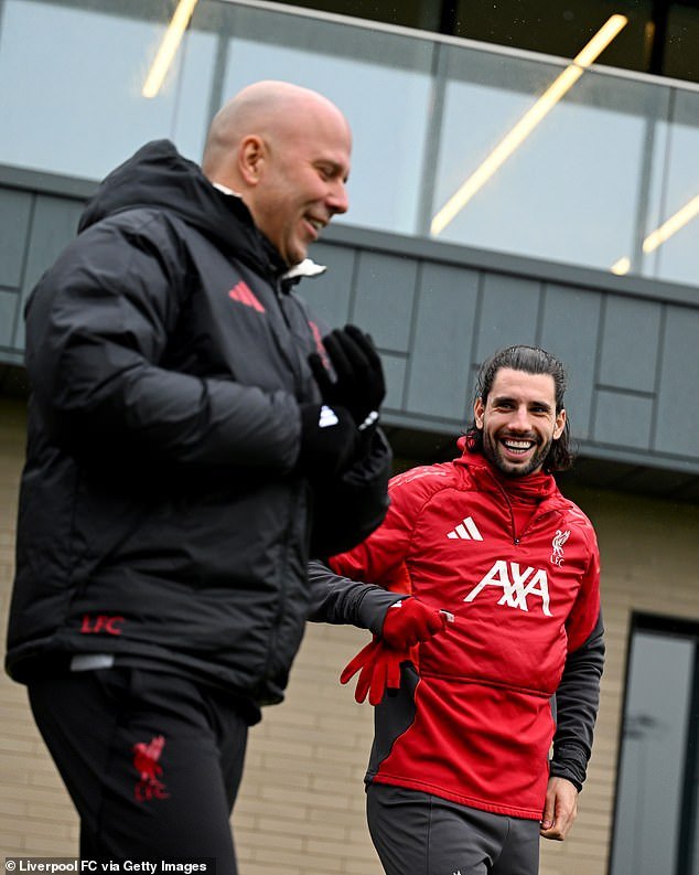 ‘Sólo tiene un sueño: jugar en el Real Madrid’: el entrenador de la selección nacional de la estrella del Liverpool lanza una gran bomba sobre un jugador clave en Anfield