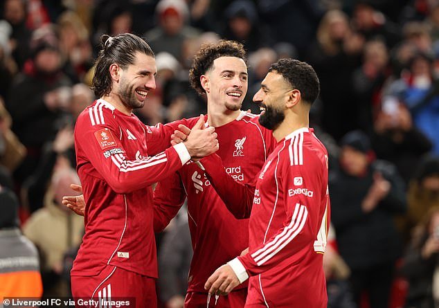 Liverpool – Brighton 3-0: los hombres de Arne Slot encuentran su ritmo después de un invierno complicado, escribe IAN HERBERT, y los fichajes de verano florecen con otra demostración de brillantez y acero