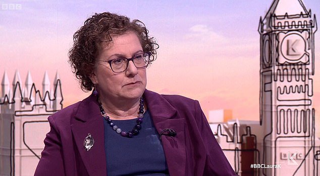 Una experta en género advierte a los docentes que no permitan que los niños prepúberes hagan la transición a la escuela a pesar del shock.