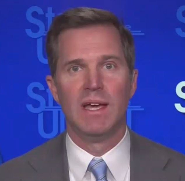 Demócrata que considera postularse para la presidencia rechaza la invitación de Trump a la Casa Blanca por “disputa racial”