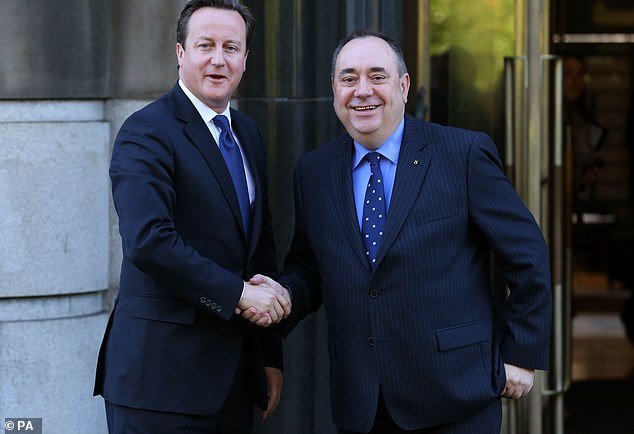 STEPHEN DAISLEY: Los laboristas defendieron la devolución… Las elecciones de mayo serán su explicación de esta cobarde locura