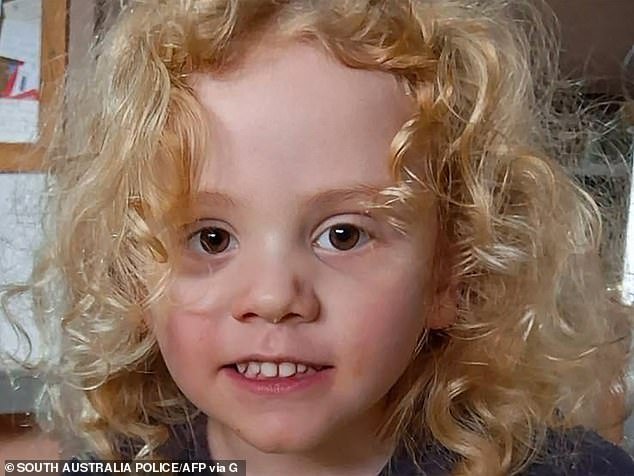 Un hombre de 75 años acusado tras una búsqueda policial en un puesto remoto donde desapareció Gus Lamont