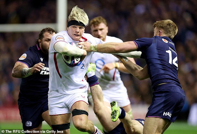 Por qué Inglaterra DEBE darle a Henry Pollock su primera titularidad: cómo cambiará el estado de ánimo después de la derrota de Murrayfield, qué aportará al campo, los números que demuestran que es demasiado bueno para ignorarlo por más tiempo y quién debería dejar paso