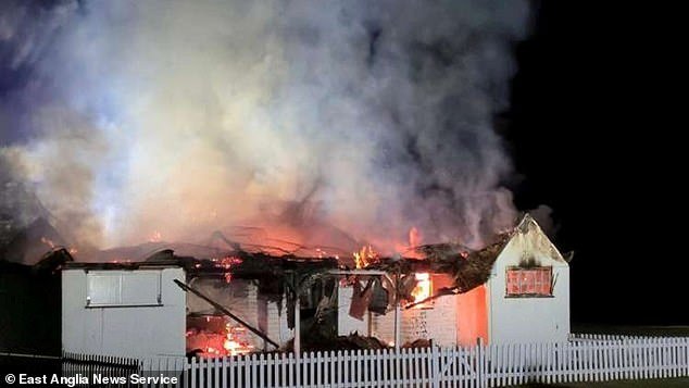 Se teme que incendios en serie puedan afectar partes de una aldea tranquila después de una serie de incendios provocados