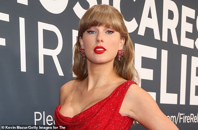 Taylor Swift hace una aparición especial para el equipo de EE. UU. en los Juegos Olímpicos de Invierno