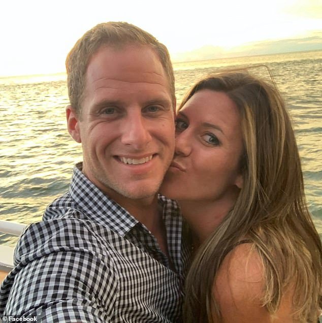 El querido entrenador de voleibol muere trágicamente en un robo que salió mal en su casa de Ohio