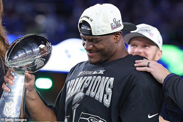 Los Seattle Seahawks corren el riesgo de perder al MVP del Super Bowl, Kenneth Walker III, mientras el equipo hace un movimiento arriesgado