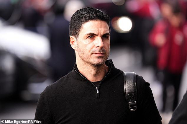 El Arsenal revisará los calentamientos después de que los jugadores se vieron obligados a abandonar los partidos CUATRO veces esta temporada