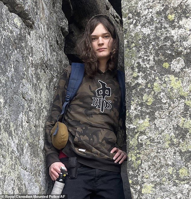 Las inquietantes publicaciones del tirador transgénero en una escuela en OpenAI generaron alarma meses antes del ataque mortal en Canadá