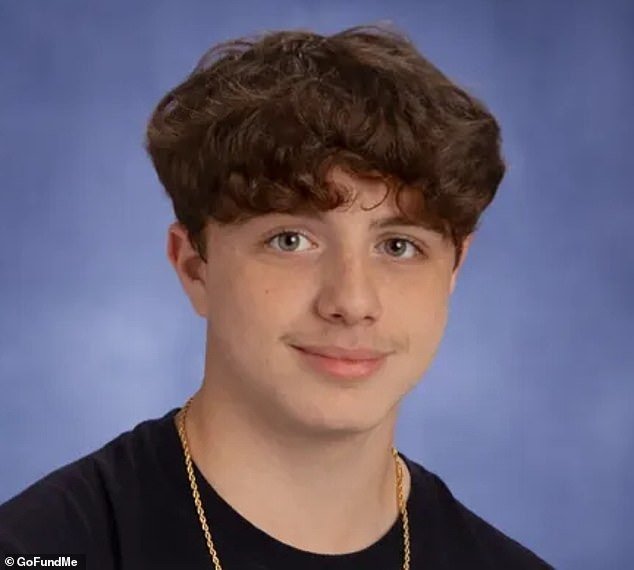 Un estudiante-atleta y monaguillo de 14 años con un “corazón lleno de amor” es asesinado por un conductor que se da a la fuga el día de San Valentín.