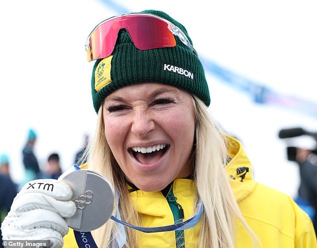 Lo que la estrella australiana de las antenas, Danielle Scott, le dijo a su familia y amigos antes de una actuación increíble que le valió una medalla de plata en Milán-Cortina.