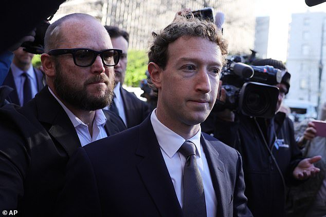 La incómoda respuesta de Mark Zuckerberg a la mordaz pregunta de un abogado que lo acusaba de ser “robótico” durante un tenso duelo en la corte