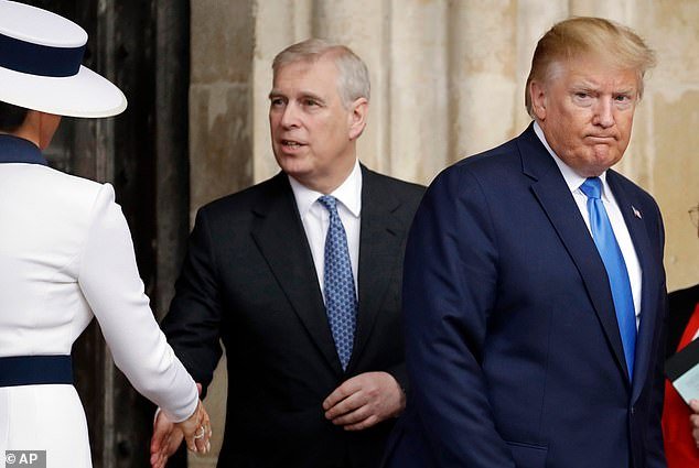 Trump enfrenta furiosa respuesta de Epstein tras el arresto de Andrew: “No tenemos ningún arresto”