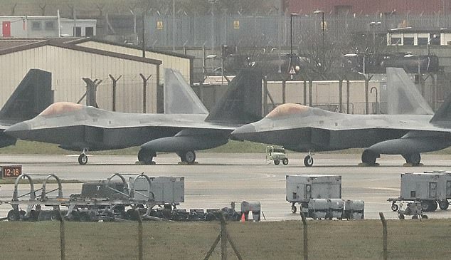 El Reino Unido “bloquea a Estados Unidos para que no utilice las bases de la RAF para lanzar un ataque contra Irán, lo que enfurece a Trump”