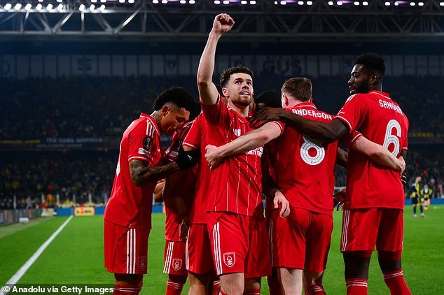 Cómo Vitor Pereira ya ha tenido un impacto en Nottingham Forest: qué dijo el nuevo jefe a las estrellas en apuros, los principales cambios desde el problemático reinado de Sean Dyche y por qué el club cree en él