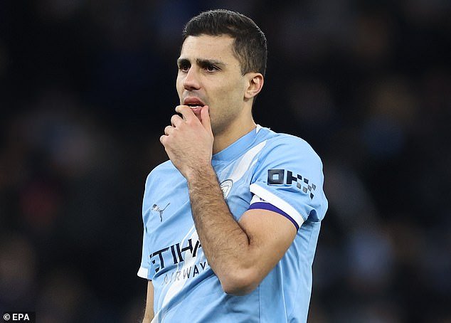 Pep Guardiola admite que el Manchester City cometió un gran error con la recuperación de Rodri, mientras el técnico elogia al “jugador especial” clave para el título de la Premier League del club