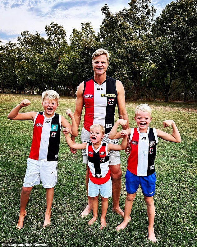 El gran Nick Riewoldt de la AFL critica la cultura deportiva juvenil SUAVE de Australia: ‘todos reciben un trofeo’