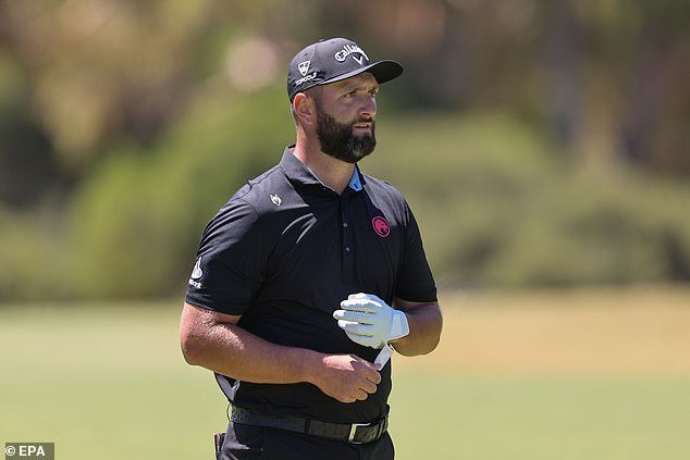 El futuro de Jon Rahm en la Ryder Cup está en duda mientras la estrella de LIV desaira la rama de olivo de los jefes del golf, a pesar de que OCHO compañeros rebeldes ponen fin al impasse