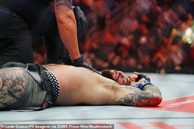 Dana White admite que el brutal nocaut del luchador de UFC, que anteriormente se sometió a una cirugía cerebral de nueve horas para curar una enfermedad rara, es “uno de los peores que ha visto”.