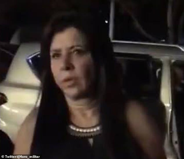 El rey del cartel está muerto, pero su dinastía sigue viva: dentro del salvaje imperio multimillonario de El Mencho… y por eso todos los ojos están ahora puestos en su esposa, la “Reina Narco”, y su glamorosa hija criminal.