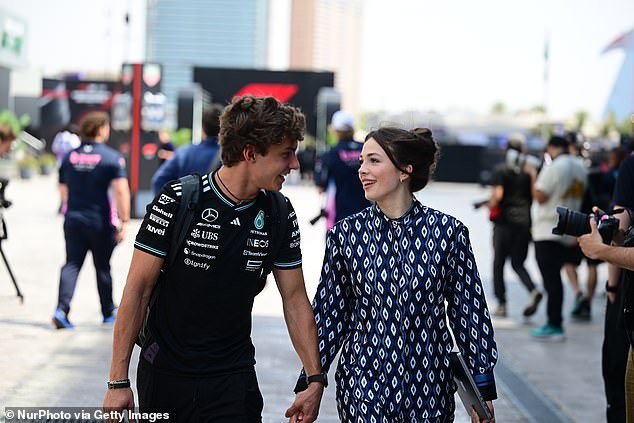 La novia de la estrella de F1 Kimi Antonelli anuncia su ruptura apenas una semana antes de su carrera en el Gran Premio de Australia y revela por qué se separaron después de dos años juntos