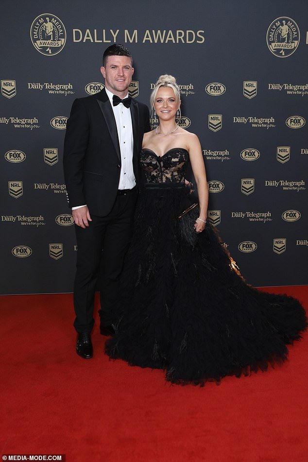 El gran fútbol Chad Townsend ‘sacado del avión por paramédicos’ camino a Las Vegas para la apertura de la temporada de la NRL