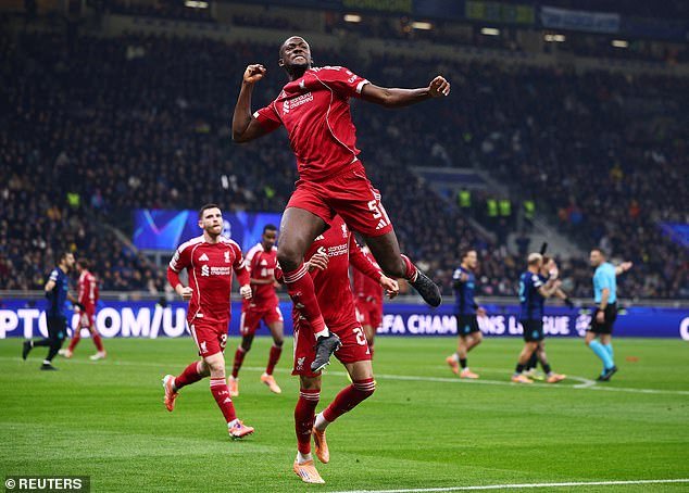 Liverpool Confidential: la insinuación de Arne Slot de que Ibrahima Konate se quedará, y por qué los Rojos están, con razón, desesperados por renovar su contrato, y las estadísticas que demuestran que el gurú de las jugadas a balón parado ha solucionado la mayor debilidad del club