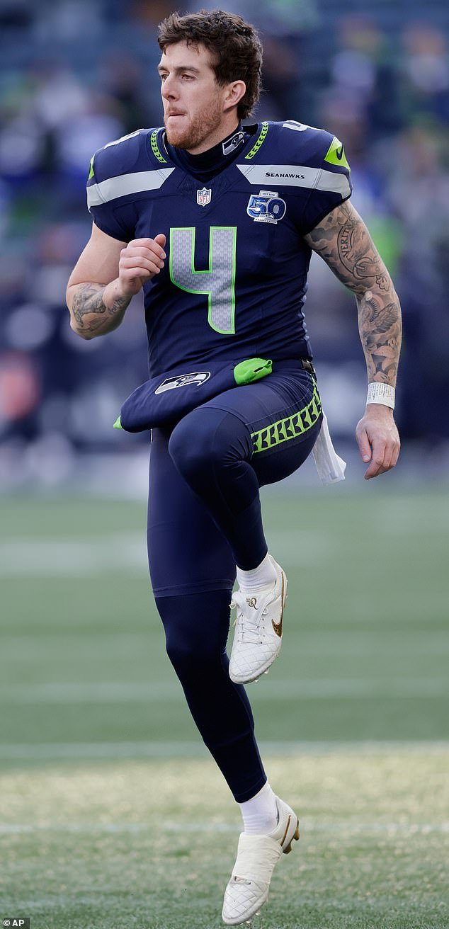 El ganador australiano del Super Bowl, Michael Dickson, respalda a la estrella de la NRL Matt Burton para sobresalir en la NFL como apostador