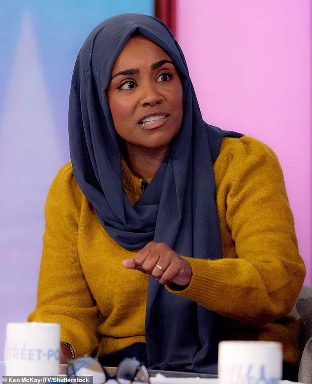 Nadiya Hussain dice que no puede escuchar el tema principal de The Great British Bake Off sin sufrir un ataque de ansiedad, después de que se reveló la verdad sobre su despido de la BBC.