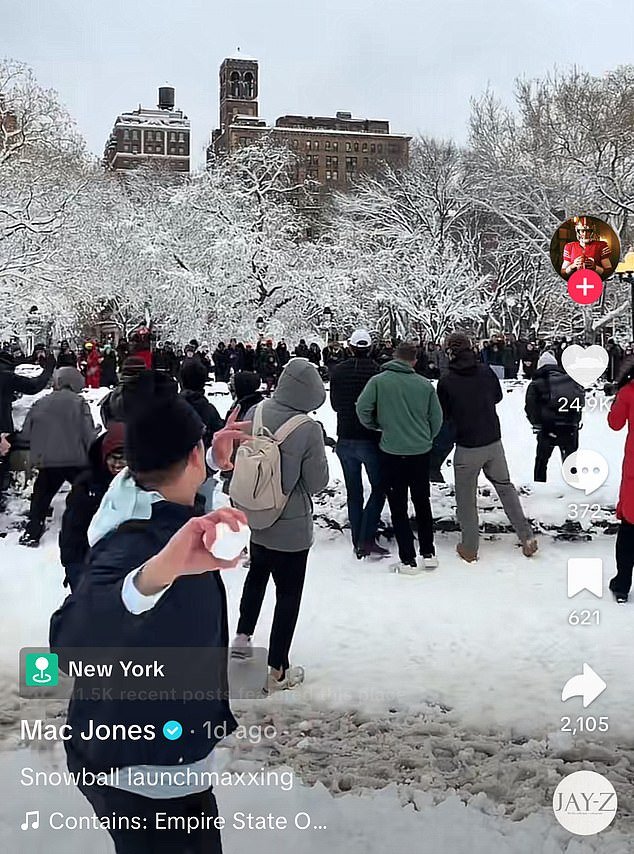Revelado: el mariscal de campo de la NFL estuvo en una pelea de bolas de nieve viral que enfureció al alcalde de Nueva York, Zohran Mamdani
