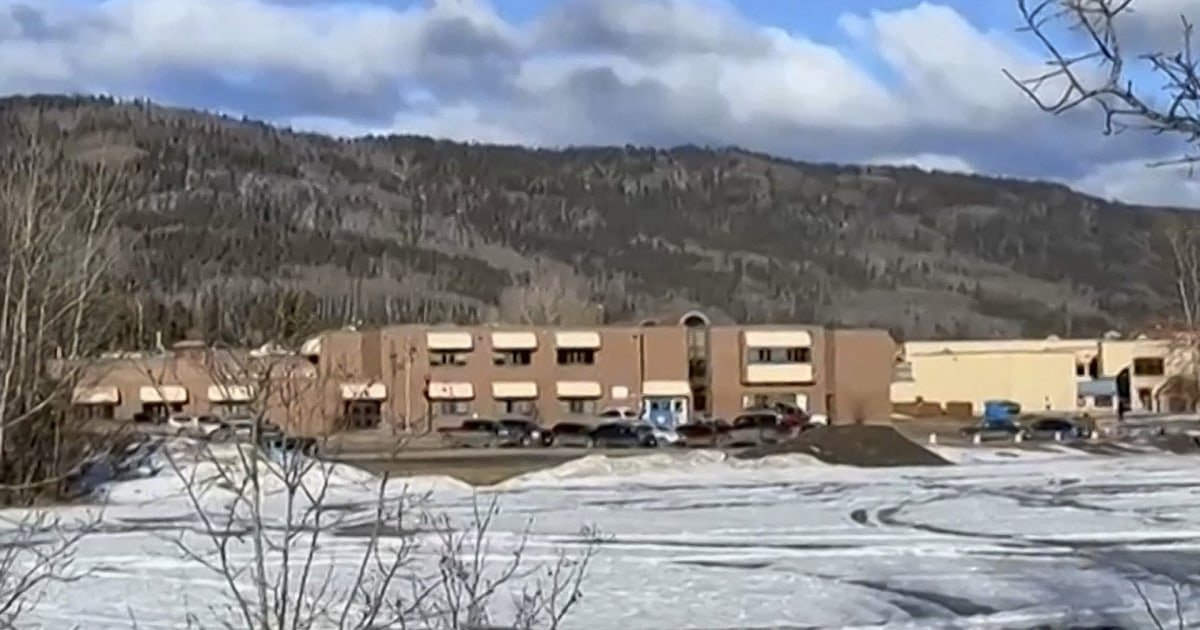 Nueve personas mueren en un tiroteo masivo en una escuela en Columbia Británica