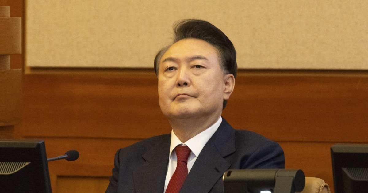 El expresidente surcoreano condenado a cadena perpetua bajo la ley marcial