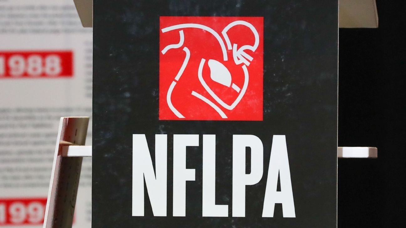 Fuente: Los Dolphins ocupan el primer lugar y los Steelers son los peores en la encuesta de la NFLPA.