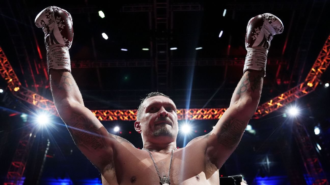 Usyk defenderá el título del CMB contra un kickboxer en las pirámides de Giza