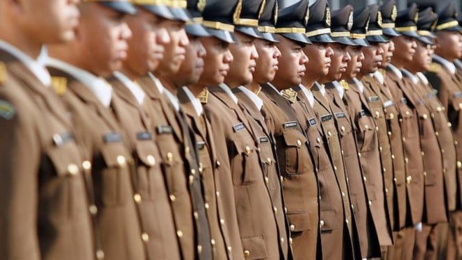 El abogado de Budi insta al presidente y a la Comisión III a interrogar a los fiscales que no cumplan con la decisión provisional del Tribunal de Distrito del Norte de Yakarta.