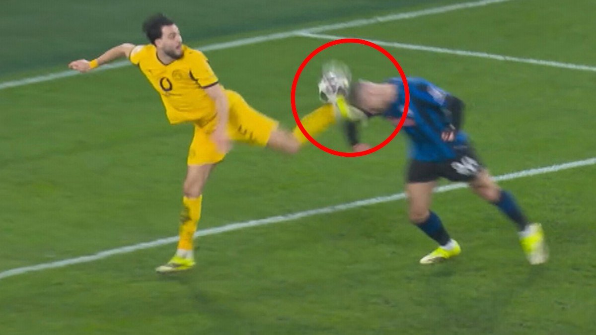 Resultados destacados Atalanta vs Borussia Dortmund, tarjeta roja a Ramy Bensebaini, penalti del VAR, vídeo