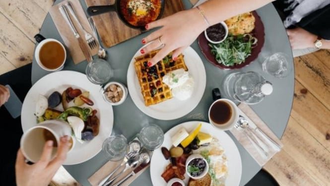 Programa de ruptura del ayuno del Ramadán para el domingo 22 de febrero de 2026