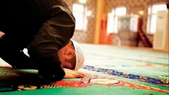 ¿Es legal el fenómeno de las oraciones relámpago de Tarawih en el mes de Ramadán según la ley Sharia?