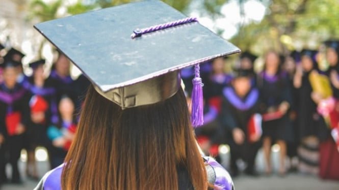 Muchos graduados de licenciatura están desempleados, los cursos de formación profesional son ahora la opción de la generación Z para encontrar trabajo