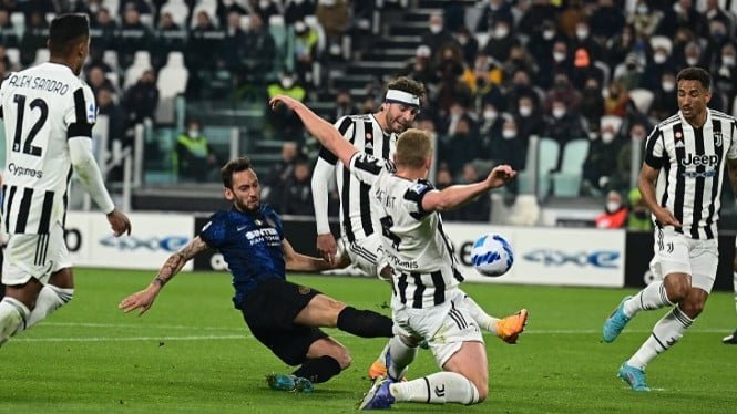 No se trata de descensos ni de títulos, es el origen del Inter de Milán versus Juventus, llamado Derbi de Italia