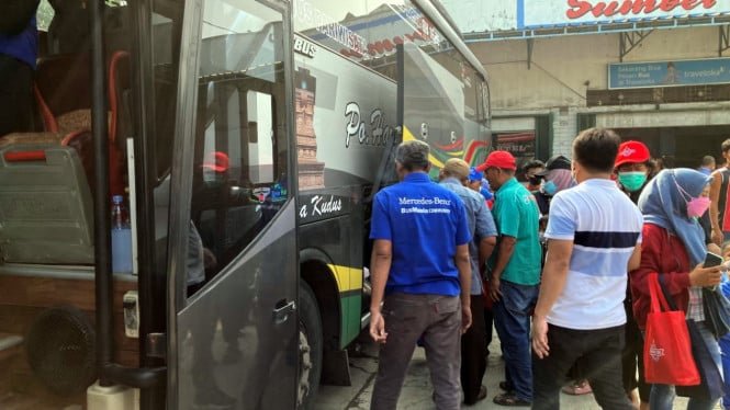 Lebaran Post no sólo comprueba el estado de los vehículos