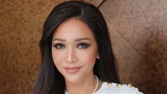 ¡No lo espero! Viejos amigos revelan las fechorías universitarias de Maia Estianty