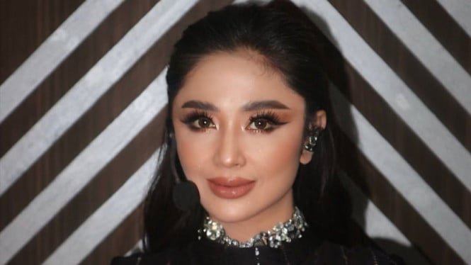 La razón por la que Dewi Perssik se negó a permitir que Inara Rusli fuera la estrella invitada
