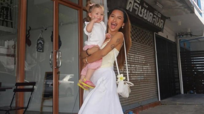 Jennifer Coppen admite que ha dejado las fiestas y el alcohol desde que quedó embarazada de Kamari